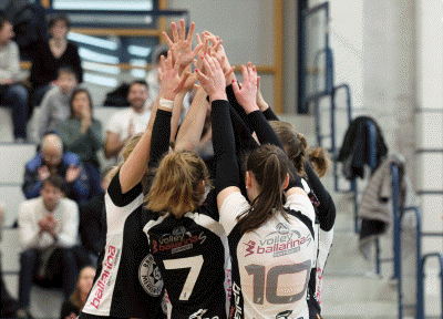 Volleyball Da Bbg 270119 01 Hnde zum Himmel